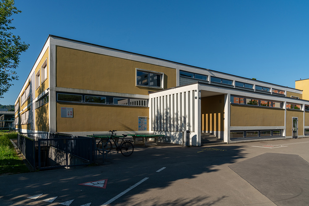 Schule Hirzenbach